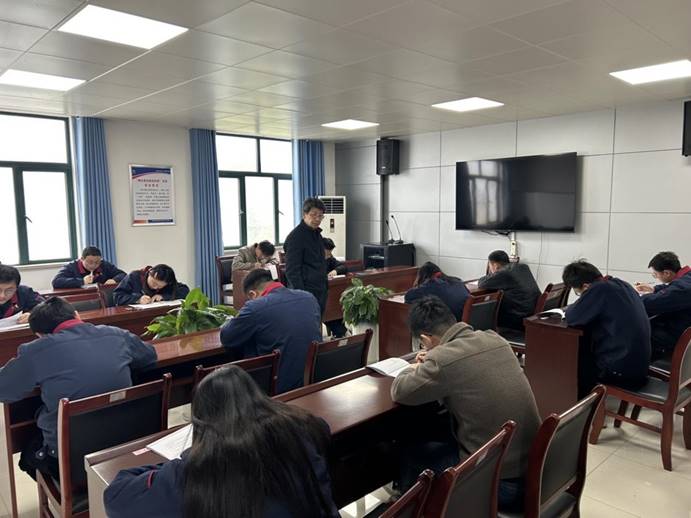 建材公司、檢測公司聯合開展管理人員業務提升考試